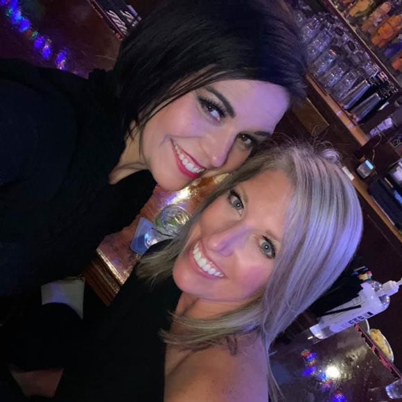 nickihodges54